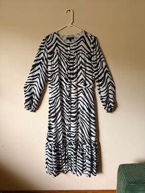 Banana Republic Black & White Striped Button-Front Dress